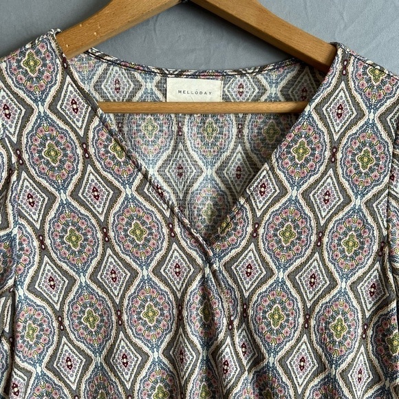 Melloday Women’s Blouse Top Smocking Medium - Picture 2 of 4